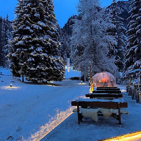 Chalet Queen-2